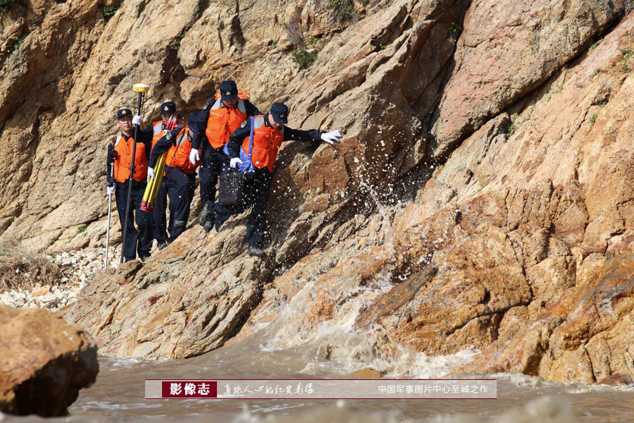 跋山涉水海测人